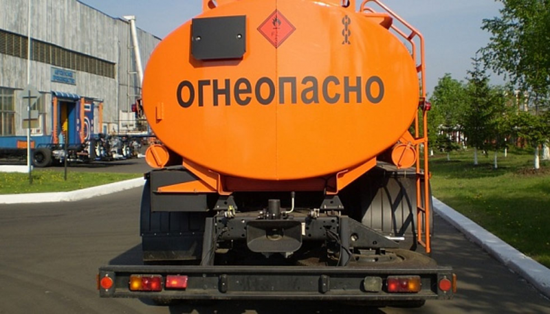 НефАЗ 66066-1111-62 Емкостно-наливная техника (автоцистерна)